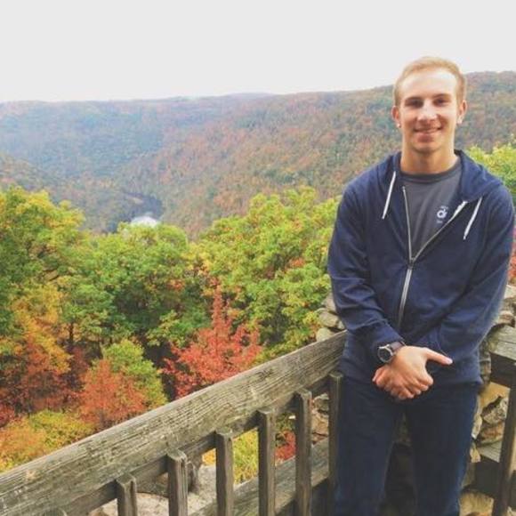 Meet your Posher, Kyle - Picture 1 of 1